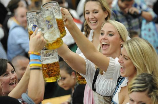 制度:欧洲最享受 亚洲最勤奋澳门新葡京盘点各国带薪休假(图4) 制度:欧洲最享受 亚洲最勤奋澳门新葡京盘点各国带薪休假(图4)